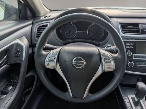 Used 2016 Nissan Altima 2.5 S FWD image 30