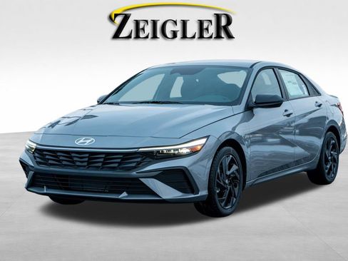 New 2026 Hyundai Elantra Sport w/ Cargo Package image 3