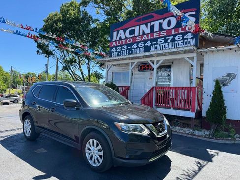Used 2020 Nissan Rogue S FWD image 4