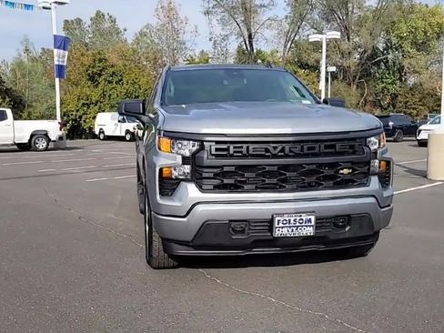 New 2026 Chevrolet Silverado 1500 Custom image 4