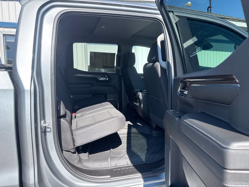 Used 2024 Chevrolet Silverado 1500 RST w/ Protection Package AWD/4WD image 20