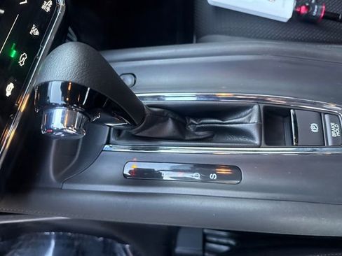 Used 2019 Honda HR-V EX image 18