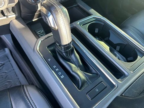 Used 2017 Ford F150 Raptor w/ Equipment Group 802A Luxury AWD/4WD image 25