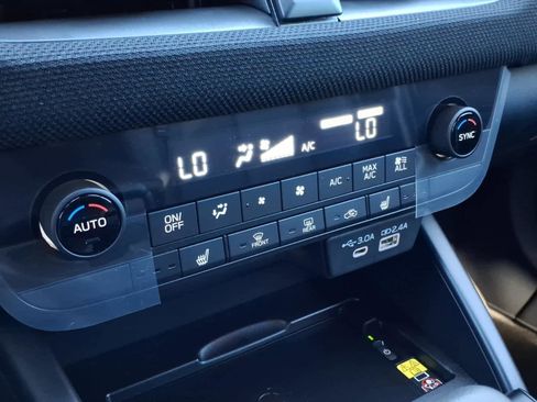 New 2026 Subaru Outback Premium image 33