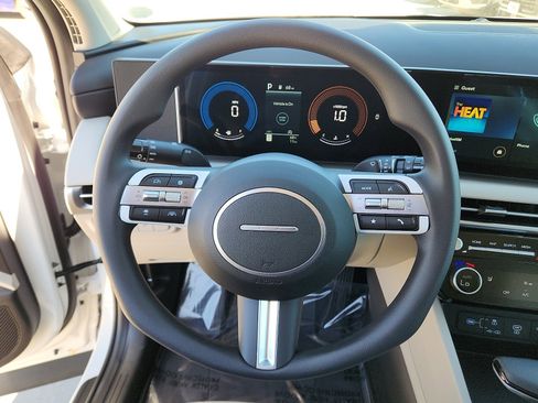 New 2026 Hyundai Tucson SEL image 17