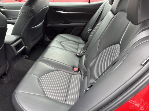 Used 2023 Toyota Camry SE image 23