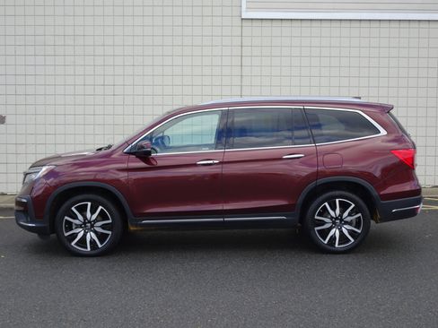 Used 2021 Honda Pilot Touring image 4