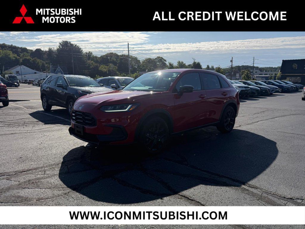 Used 2024 Honda HR-V Sport image 1