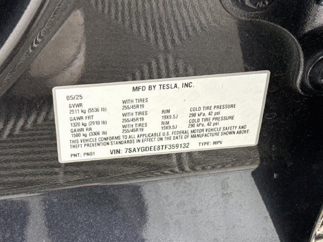 Used 2026 Tesla Model Y AWD image 31