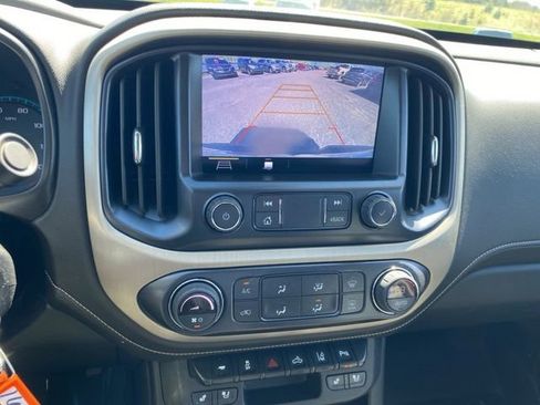 Used 2022 GMC Canyon Denali AWD/4WD image 23