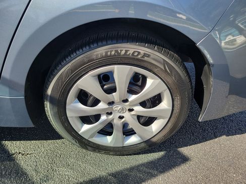 Used 2023 Toyota Corolla LE image 29