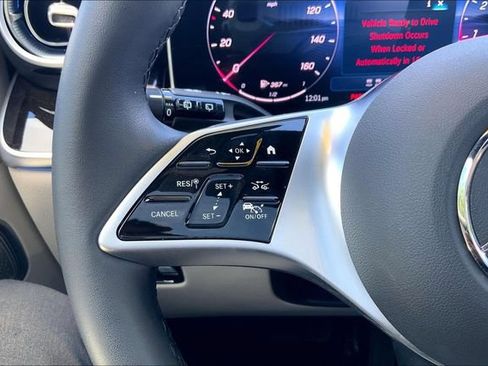 Used 2026 Mercedes-Benz GLC 300 4MATIC image 20