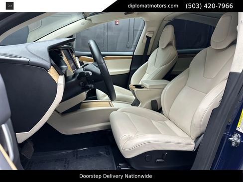 Used 2018 Tesla Model X 100D image 18