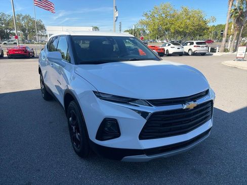 Used 2022 Chevrolet Blazer LT FWD image 1