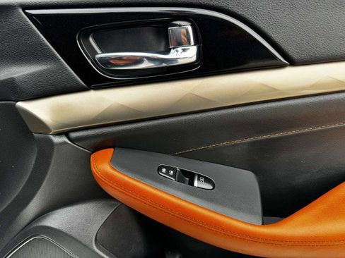 Used 2020 Nissan Maxima Platinum w/ Reserve Package image 45