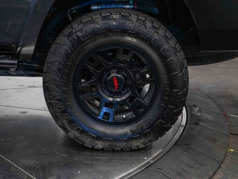 Used 2020 Toyota 4Runner TRD Pro AWD/4WD image 10