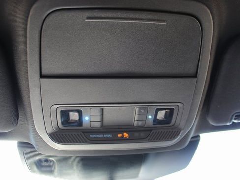 Used 2022 Ford Explorer ST image 26