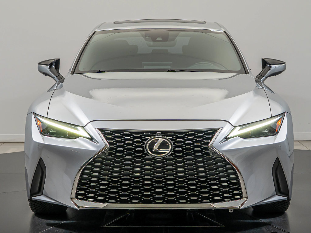 Used 2021 Lexus IS 300 AWD w/ Comfort Package image 2