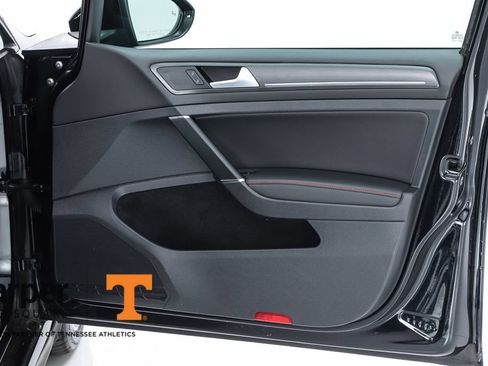 Used 2020 Volkswagen GTI SE FWD image 69
