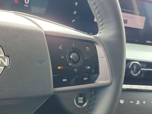 Certified 2025 Nissan Murano SL image 27