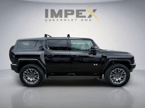 Used 2025 GMC Hummer EV 3X w/ LPO, Roof Cross Rail Package AWD/4WD image 6