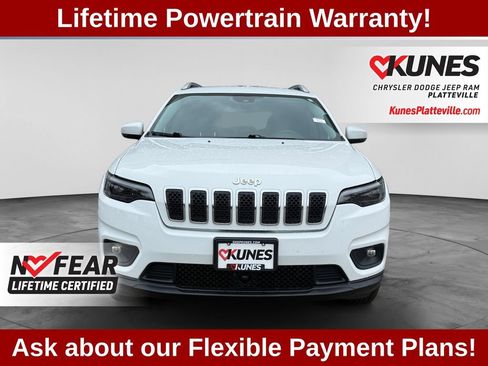 Used 2021 Jeep Cherokee Latitude Plus AWD/4WD image 3