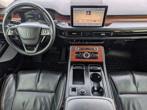 Used 2022 Lincoln Aviator Reserve w/ Equipment Group 201A image 5