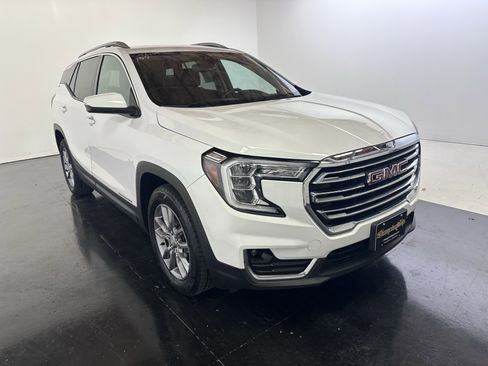 Used 2022 GMC Terrain SLT image 5