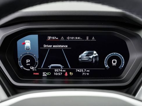 Used 2023 Audi Q4 e-tron Premium Plus RWD image 15