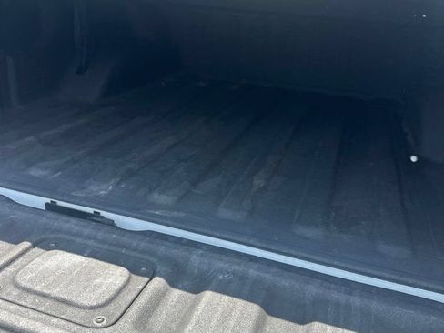 Used 2020 Jeep Gladiator Sport w/ Quick Order Package 24S AWD/4WD image 9