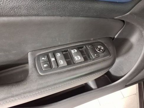 Used 2016 Chrysler 200 S w/ Navigation & Sound Group I FWD image 14
