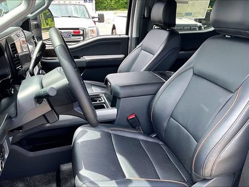 New 2026 Ford F350 Lariat w/ Black Appearance Package AWD/4WD image 9