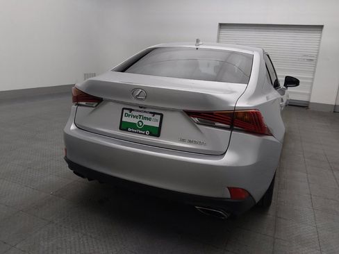 Used 2017 Lexus IS 200t RWD image 7