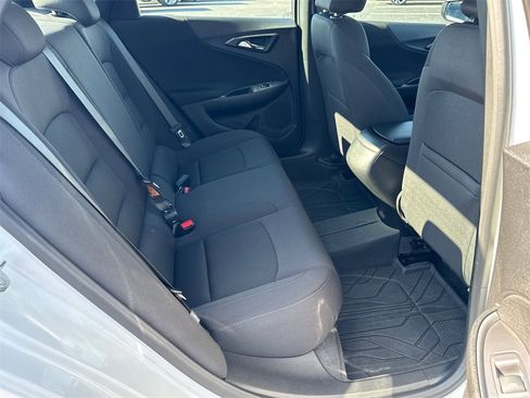 Used 2024 Chevrolet Malibu RS w/ LPO, Floor Liner Package image 16