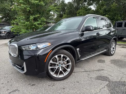 Used 2026 BMW X5 xDrive40i AWD/4WD image 3