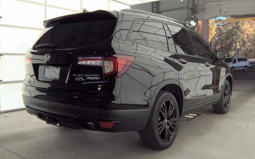 Used 2022 Honda Pilot Black Edition image 4