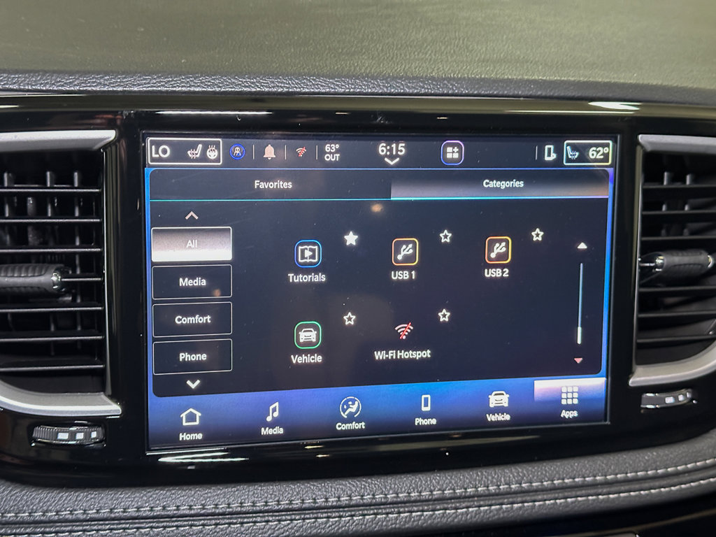 New 2027 Chrysler Pacifica Select AWD/4WD image 40