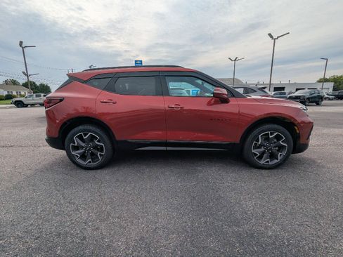 Used 2021 Chevrolet Blazer RS w/ Enhanced Convenience Package AWD/4WD image 8
