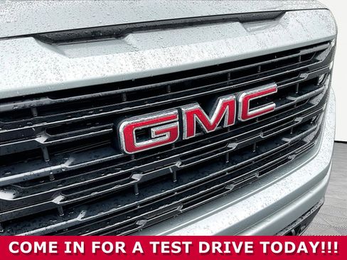 Used 2024 GMC Sierra 1500 Pro w/ Graphite Edition AWD/4WD image 31