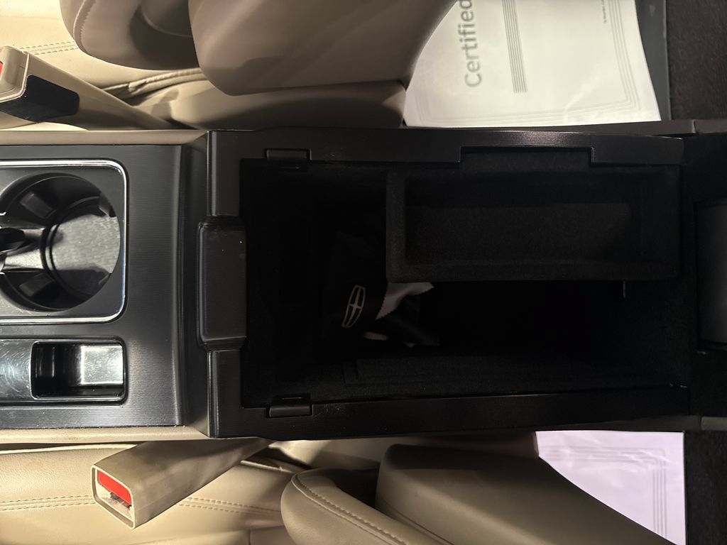 Used 2022 Lincoln Corsair FWD image 23
