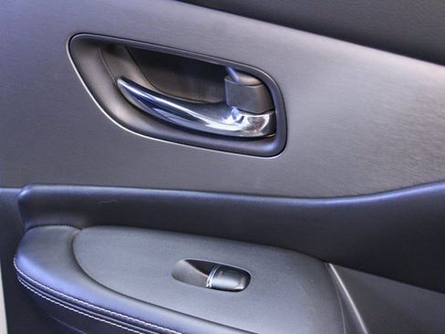 Used 2020 Nissan Murano SL image 13