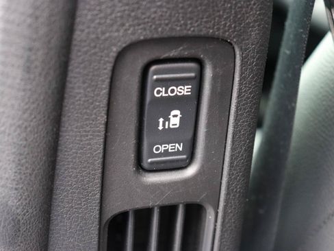 Used 2025 Honda Odyssey EX-L image 30