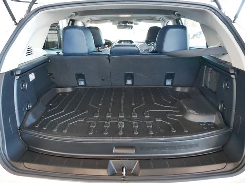 Used 2023 Subaru Crosstrek Hybrid w/ Moonroof Package w/Navigation image 18