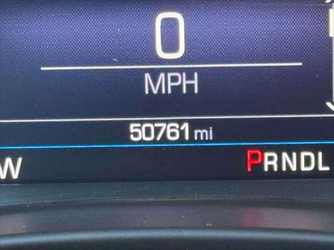 Used 2023 Chevrolet Equinox RS image 25