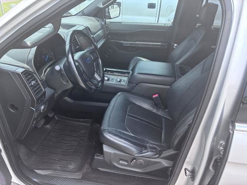Used 2018 Ford Expedition Max Limited w/ Equipment Group 302A AWD/4WD image 9
