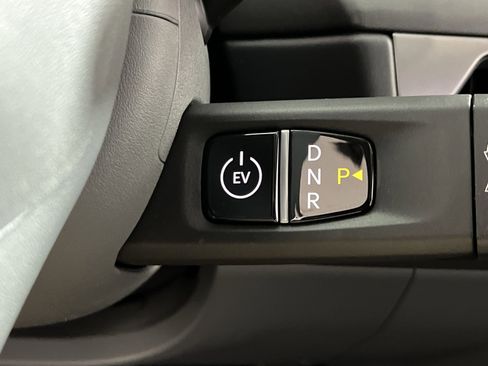 New 2026 Kia EV9 Wind image 32