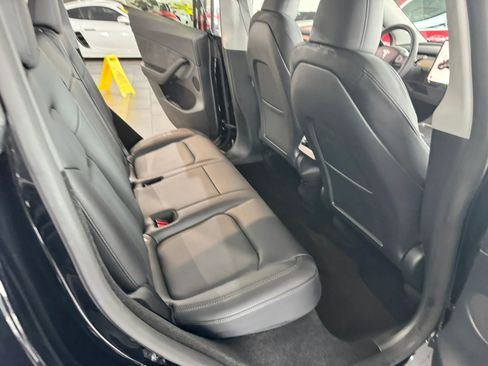 Used 2023 Tesla Model Y Long Range image 15