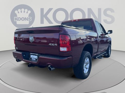 Used 2017 RAM 1500 Express AWD/4WD image 7