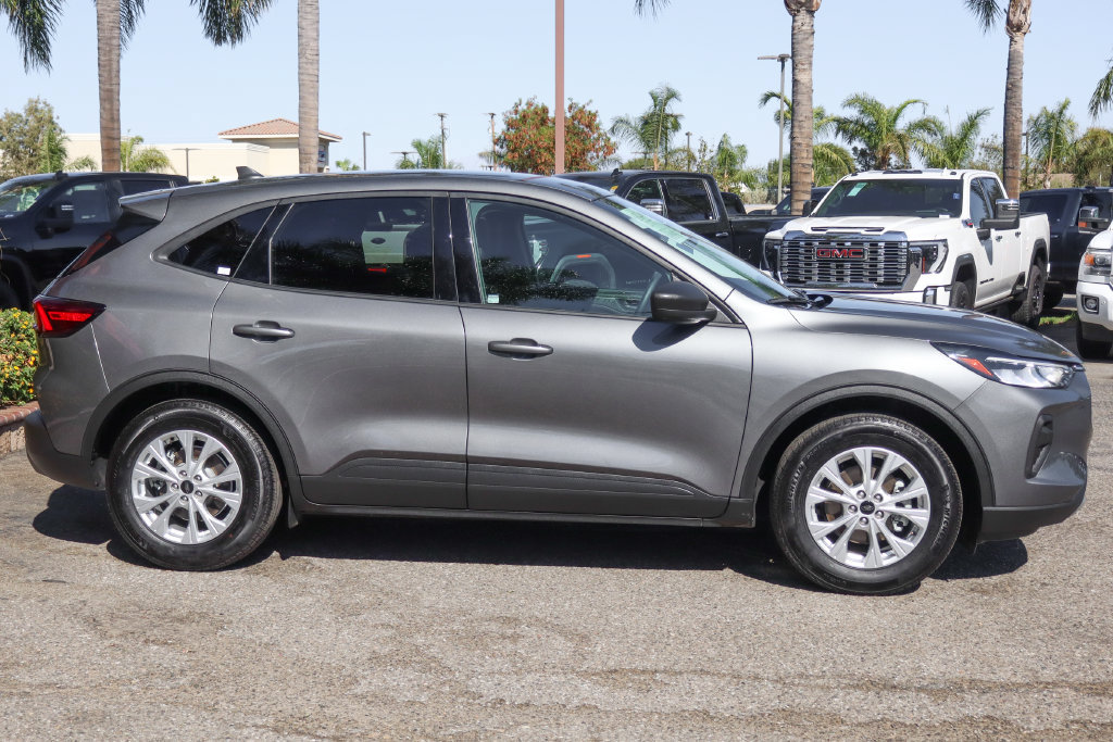 Used 2025 Ford Escape Active w/ Tech Pack #1 FWD image 10