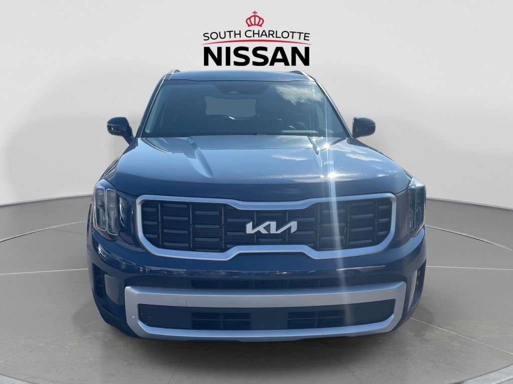 Used 2025 Kia Telluride S FWD image 2